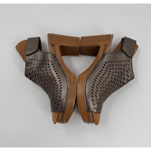 Dansko Danae Perforated  Leather Open-Toe Block Heeled Sandals Size 39 or US 9 - Picture 4 of 11